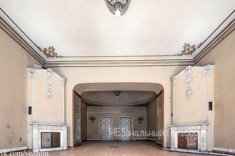 Экскурсия в особняк Демидовых