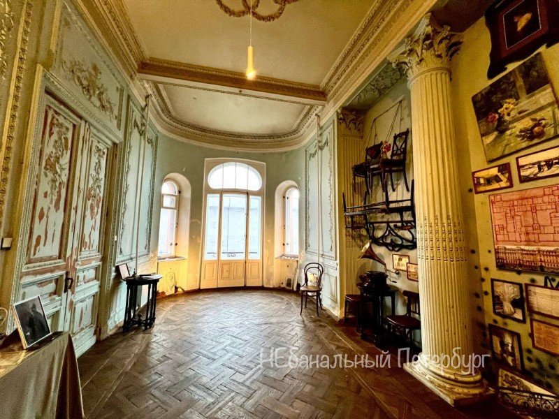 Чаепитие в квартире дома Бака