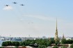 По крышам с видом на Петропавловскую крепость
